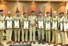 नक्सल मोर्चे पर उत्कृष्ट सेवा के लिए दंतेवाड़ा के 14 पुलिस अधिकारी सम्मानित