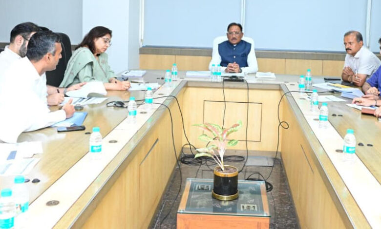 पारस पोर्टल से हर माह होगी योजनाओं की राज्य स्तरीय समीक्षा, जनहित की योजनाओं में लापरवाही नहीं होगी बर्दाश्त, मुख्यमंत्री ने दिए स्पष्ट निर्देश पारस पोर्टल से हर माह होगी योजनाओं की राज्य स्तरीय समीक्षा, जनहित की योजनाओं में लापरवाही नहीं होगी बर्दाश्त, मुख्यमंत्री ने दिए स्पष्ट निर्देश