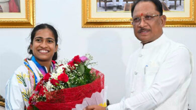 कॉमनवेल्थ गेम्स में सिल्वर जीतने वाली ज्ञानेश्वरी को 30 लाख की प्रोत्साहन राशि व डीएसपी पद पर पदोन्नति का छग सरकार ने दिया तोहफा