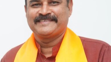 गुंडरदेही विधायक कुंवर सिंह निषाद अपनी औकात पहचाने – अभिषेक