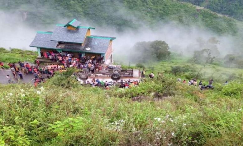 चंबा में दर्दनाक बस हादसा, 7 लोगों की मौत चंबा में दर्दनाक बस हादसा, 7 लोगों की मौत