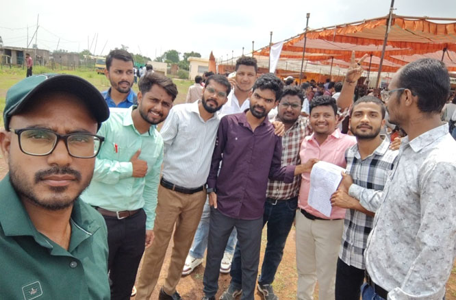बीजापुर स्वामी आत्मानंद स्कूलों के संविदा शिक्षक दो दिवसीय हड़ताल पर बीजापुर स्वामी आत्मानंद स्कूलों के संविदा शिक्षक दो दिवसीय हड़ताल पर